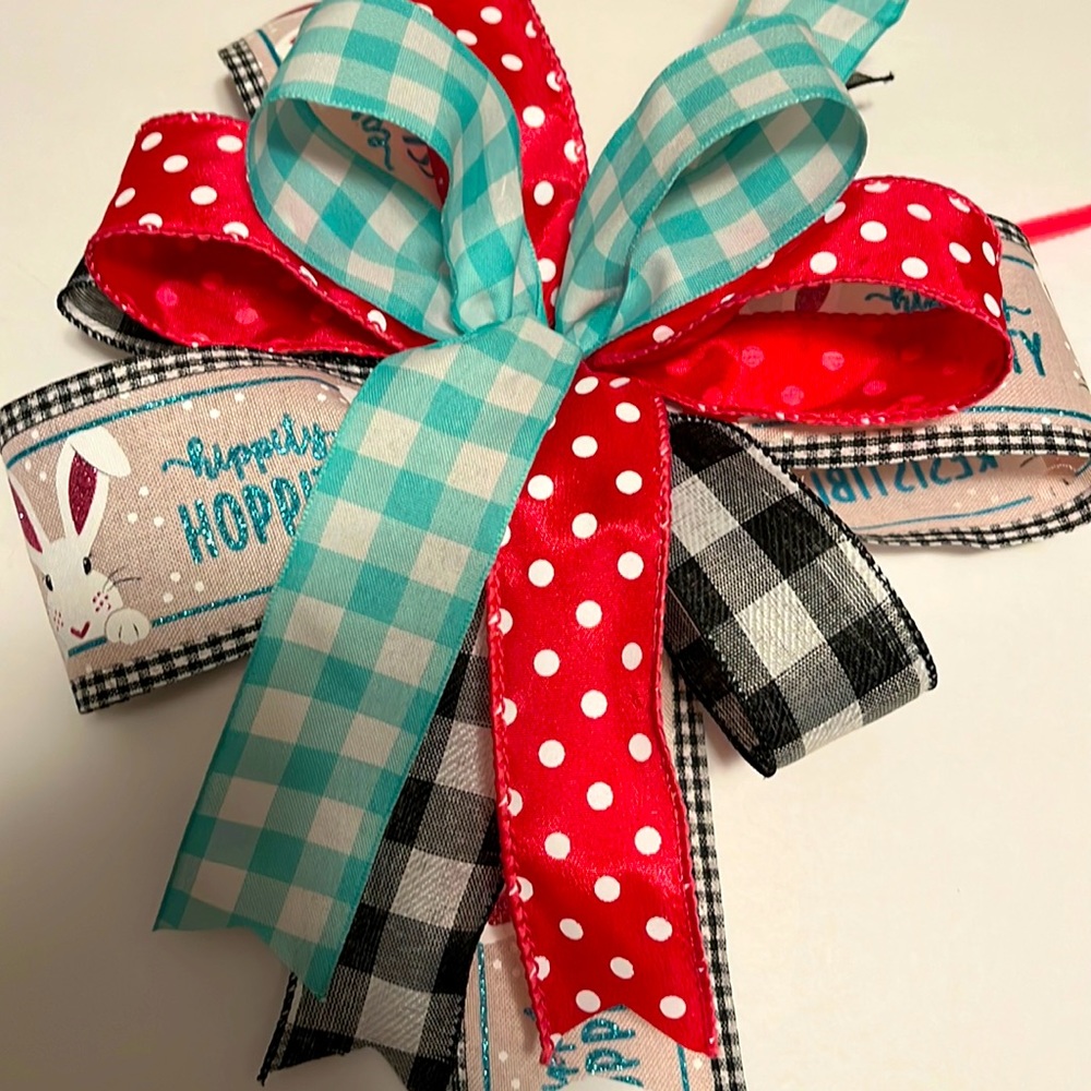 Easter accent bow